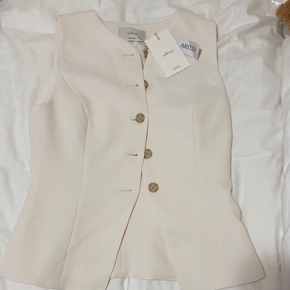 Wilfred Cream Sleeveless Top